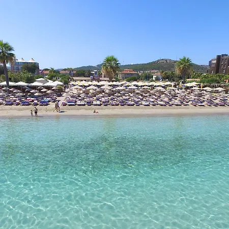 Hotel R+ By Cesme