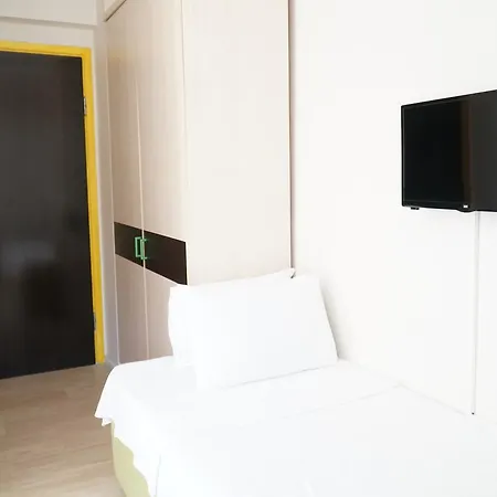 R+ By Cesme